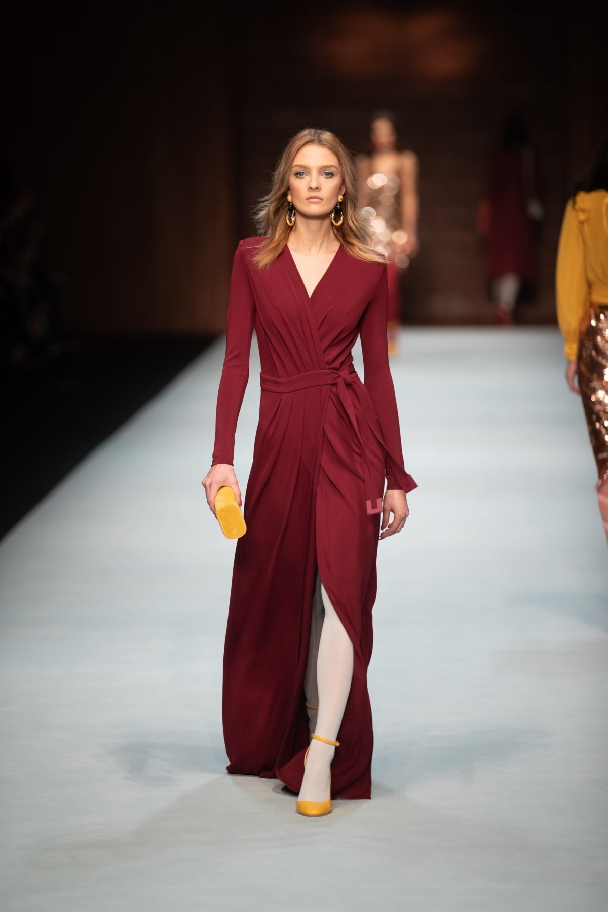 Canon-Canon EOS 5D Mark IV-6720x4480-141361