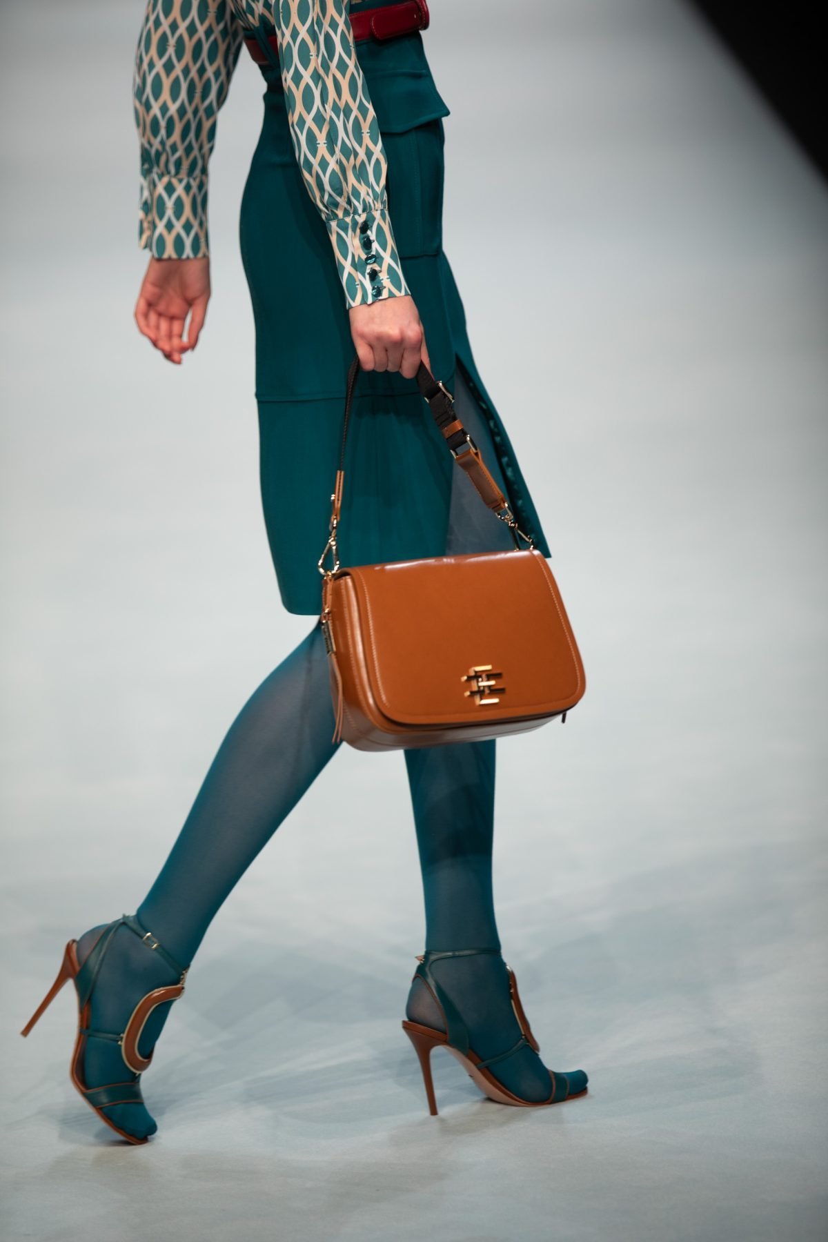 Canon-Canon EOS 5D Mark IV-6720x4480-141466