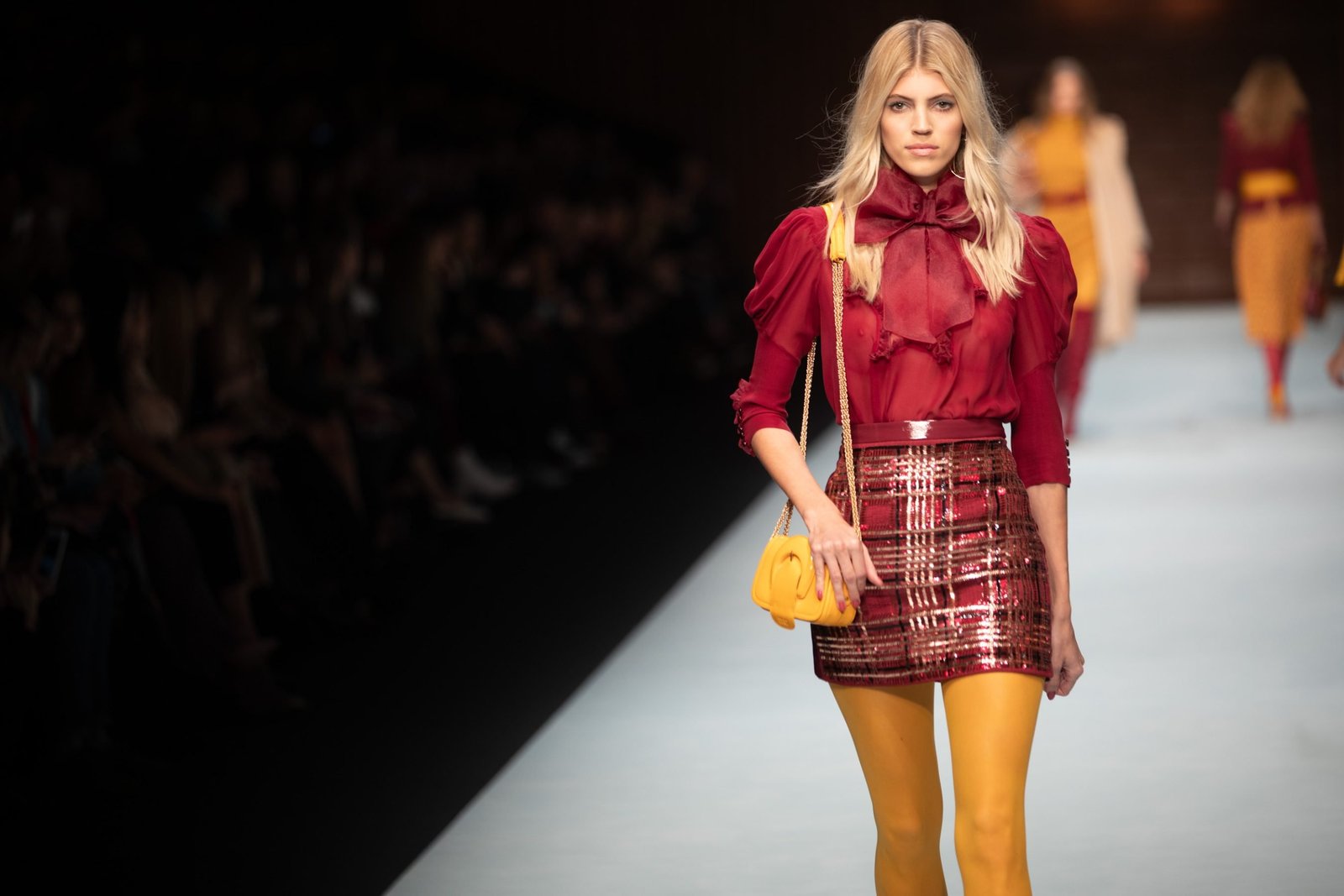 Canon-Canon EOS 5D Mark IV-6720x4480-141595