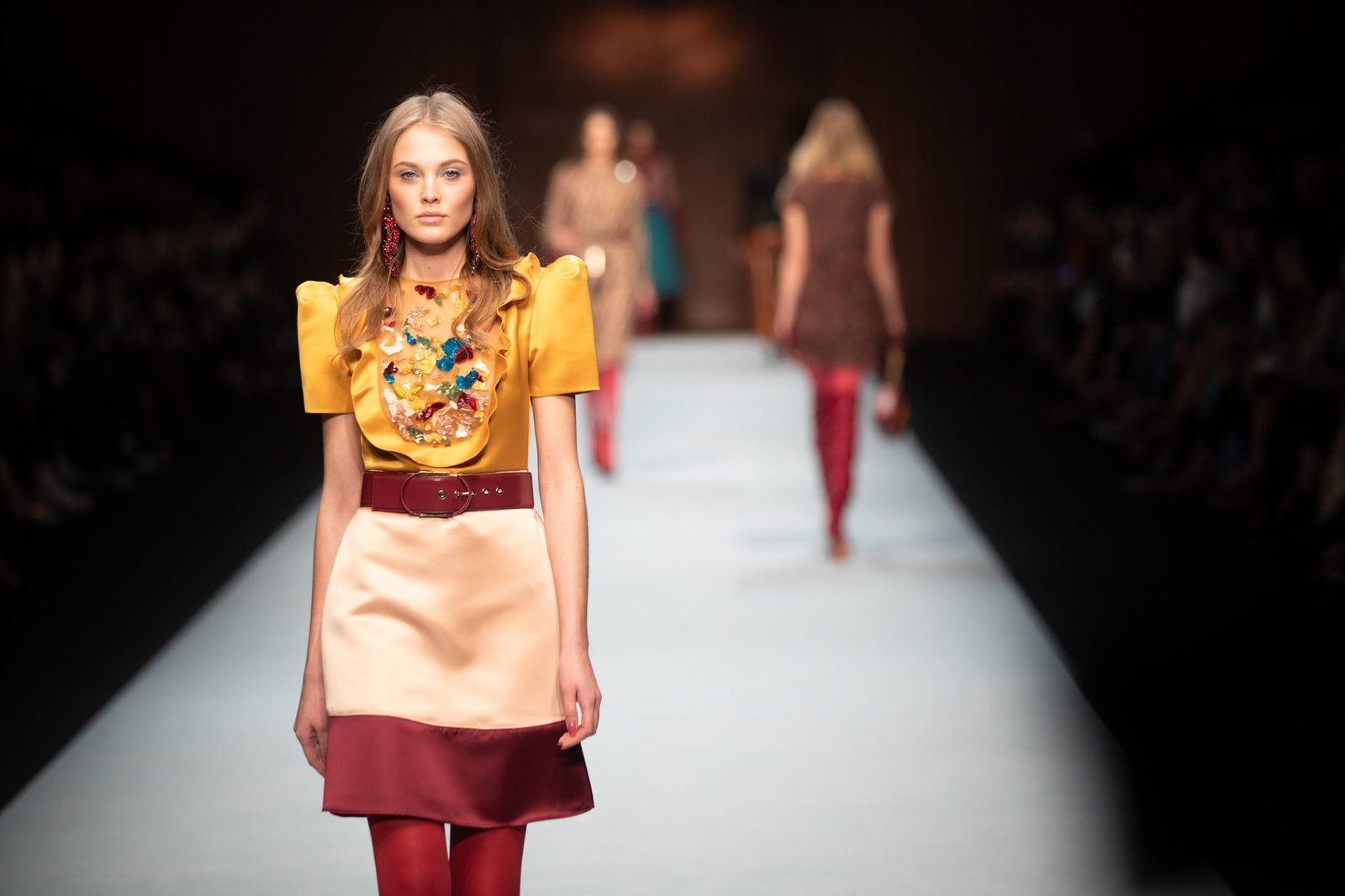 Canon-Canon EOS 5D Mark IV-6720x4480-141878