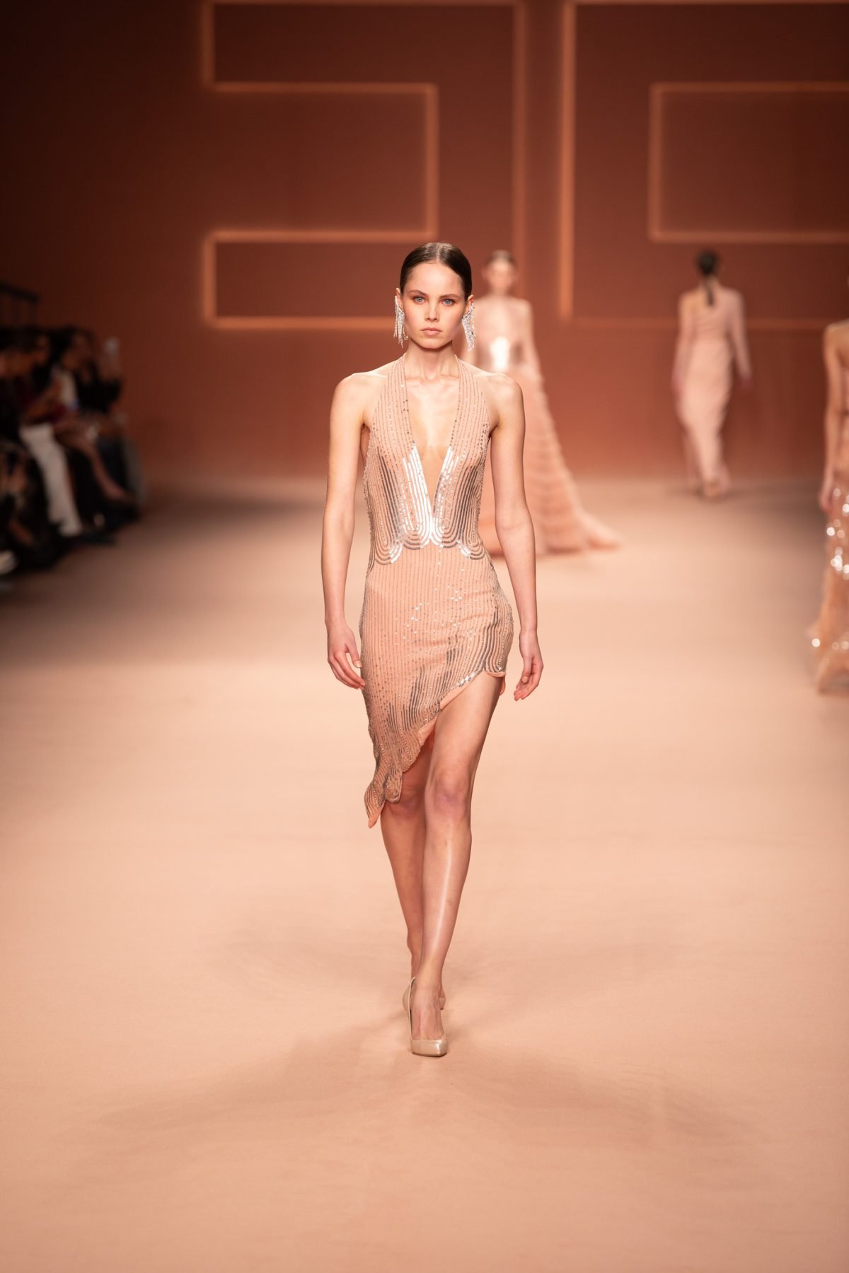 Canon-Canon EOS 5D Mark IV-6720x4480-147459