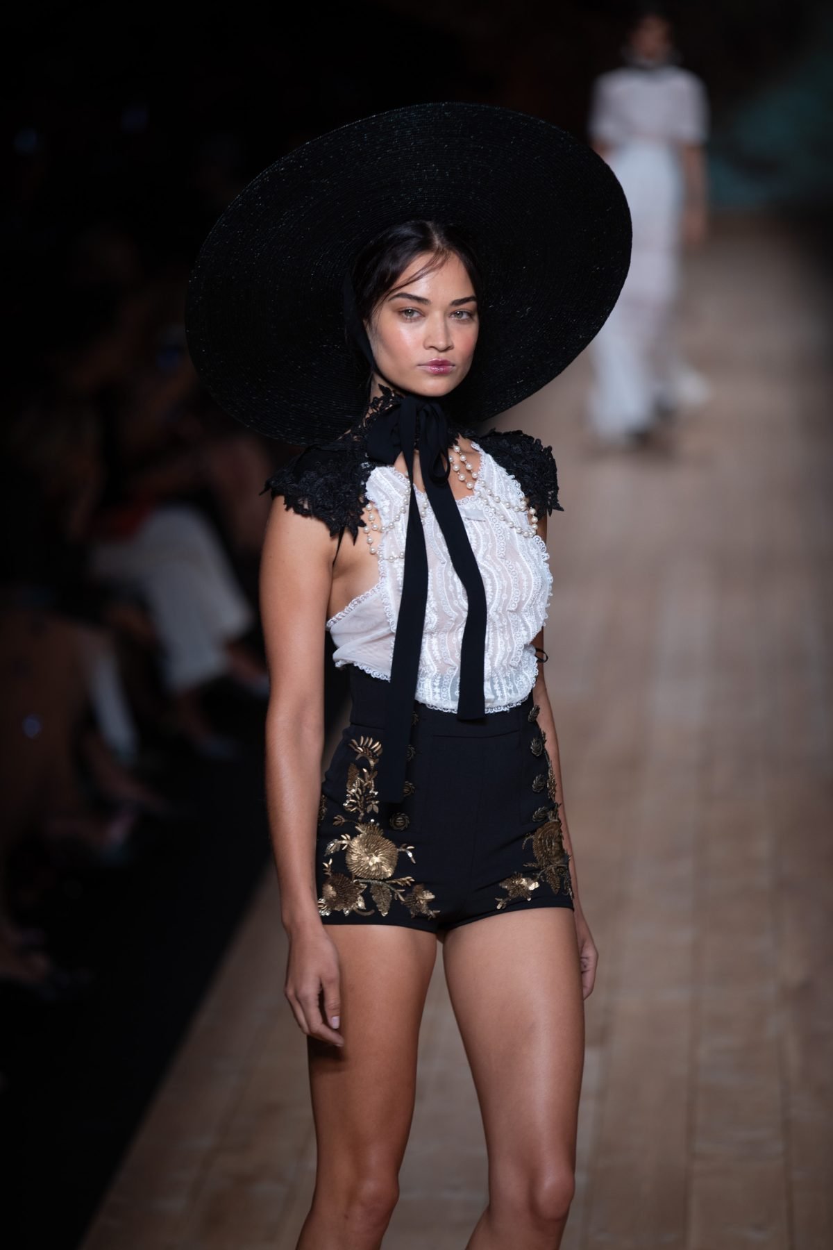 Canon-Canon EOS 5D Mark IV-6720x4480-157211