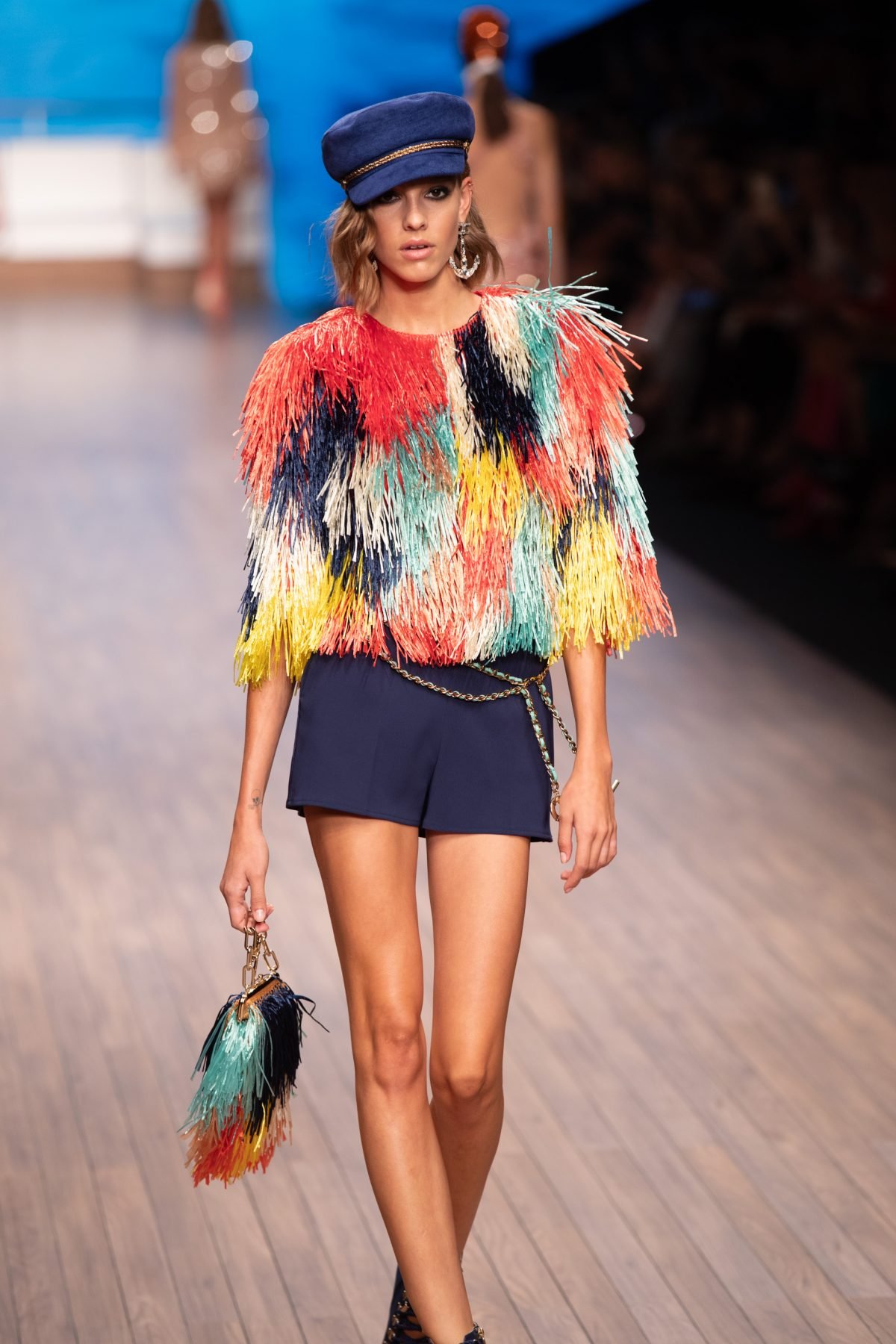 Canon-Canon EOS 5D Mark IV-6720x4480-182525